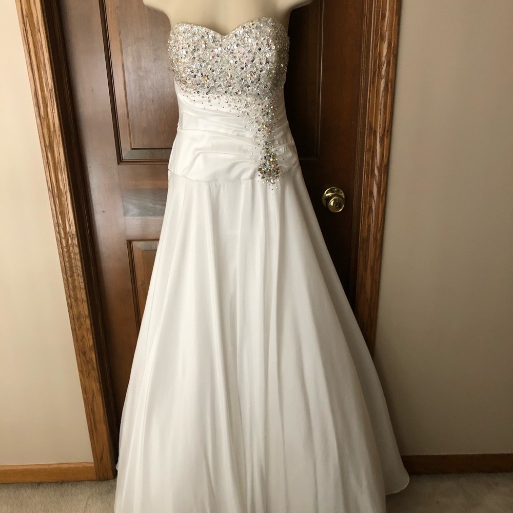 Night Moves White Gown